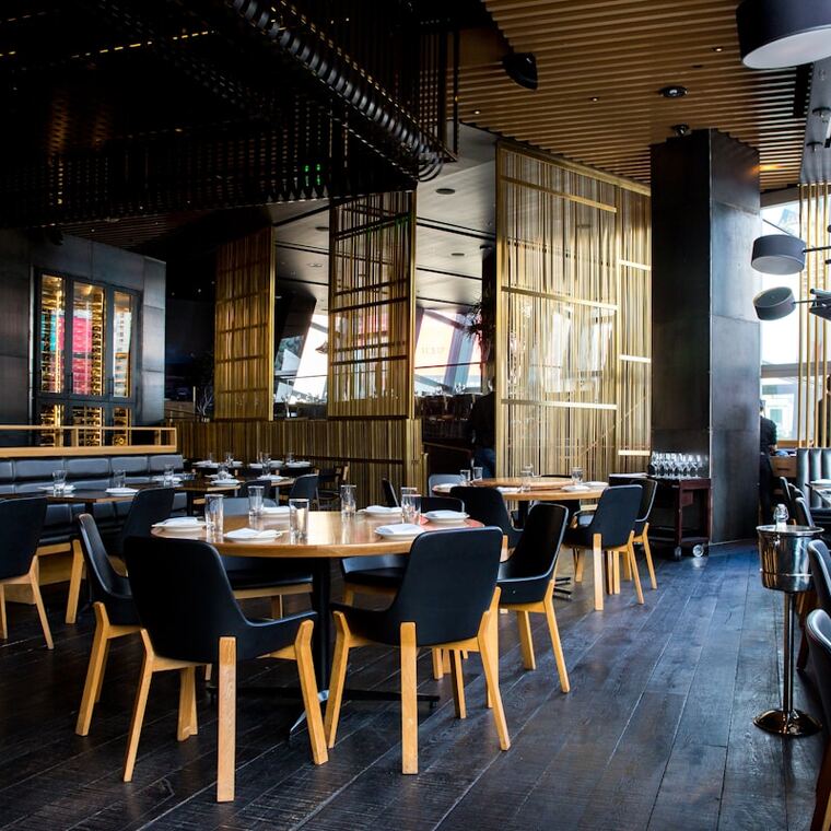 Bares e restaurantes